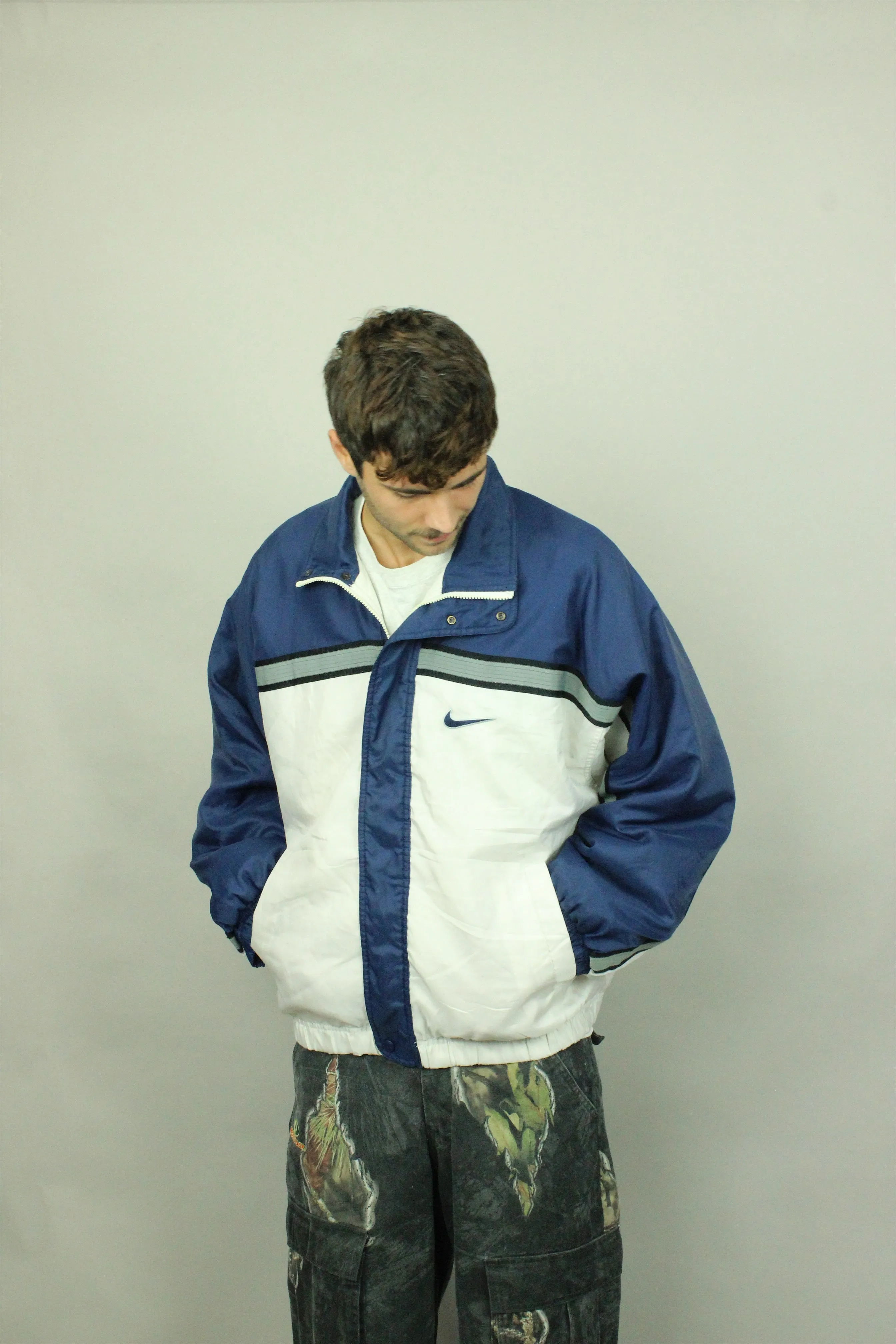 90's Nike Embroidered Vintage Thick Jacket Size M-L