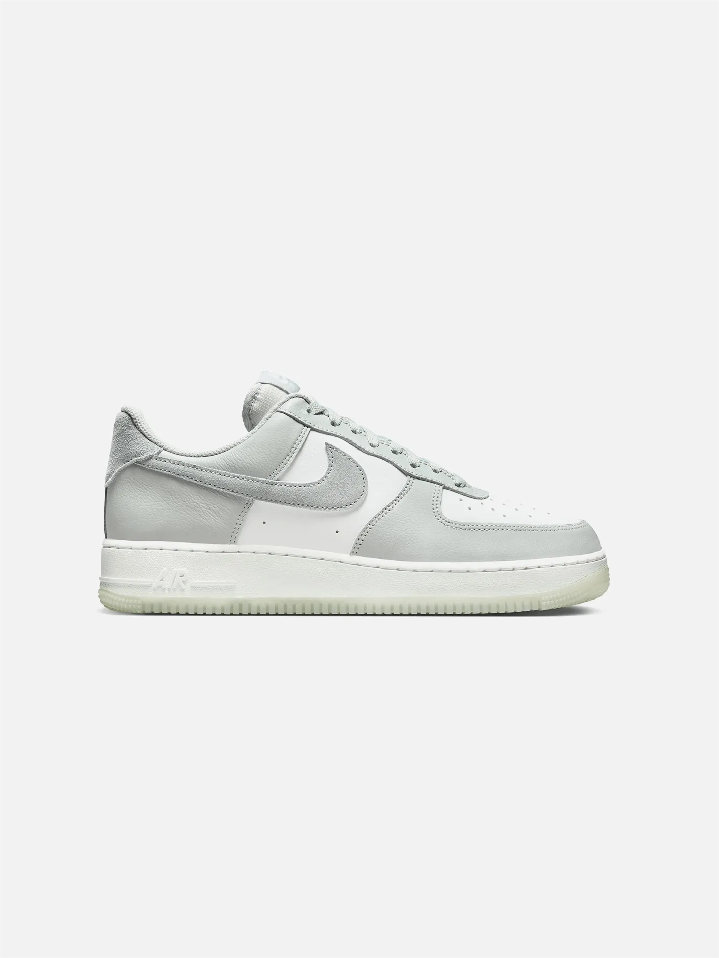 Air Force 1 '07 LV8 Low "Light Grey"