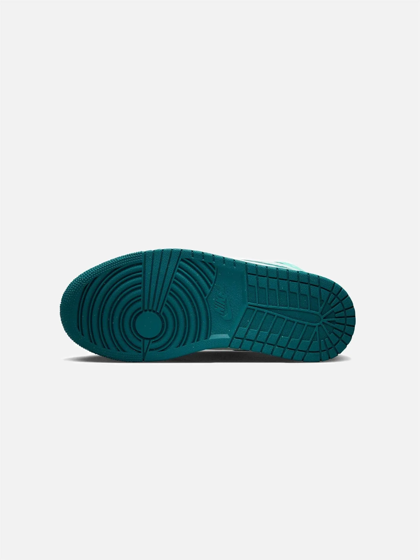Air Jordan 1 Mid SE "Bleached Turquoise"