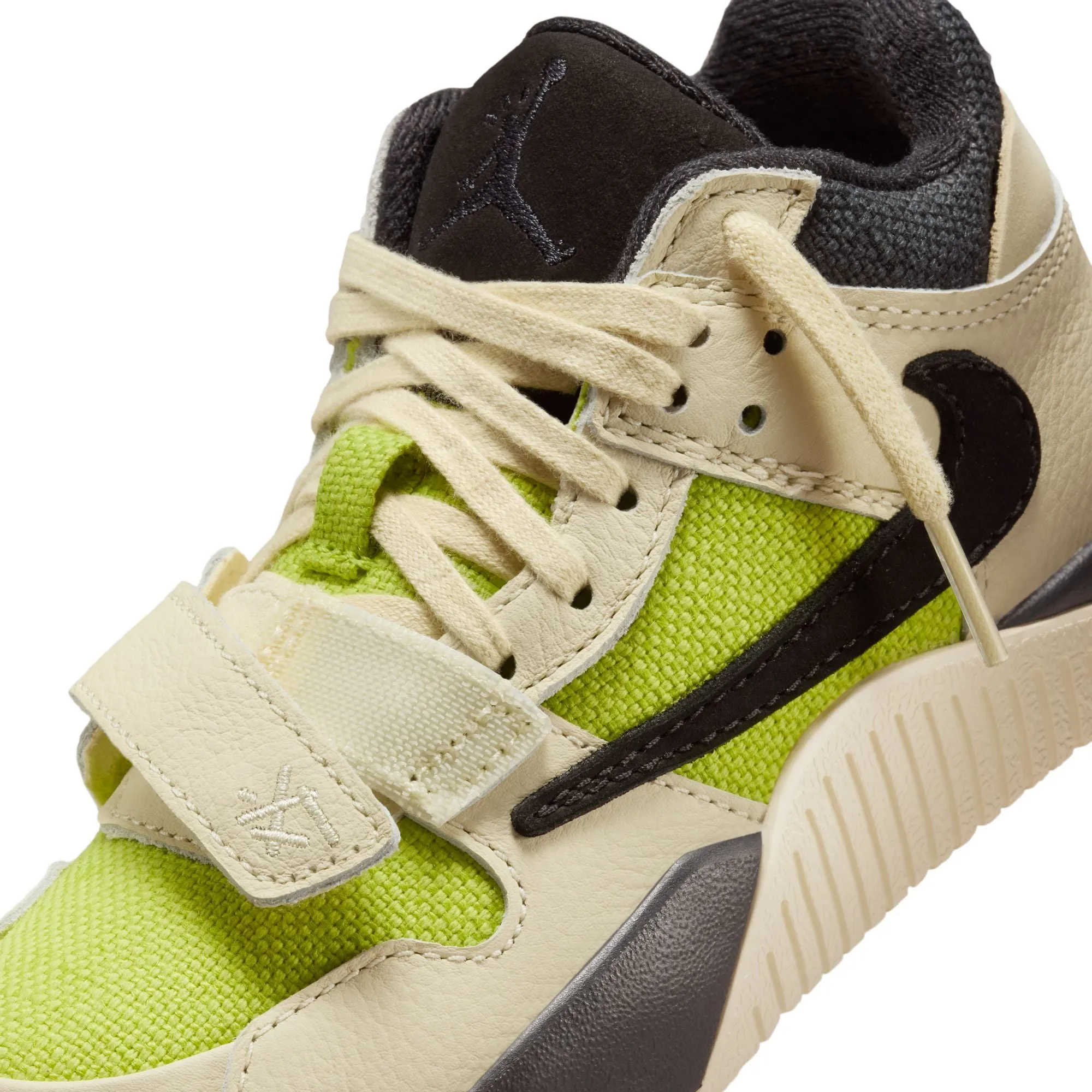 Air Jordan x Travis Scott Little Kids Jumpman Jack TR Shoes