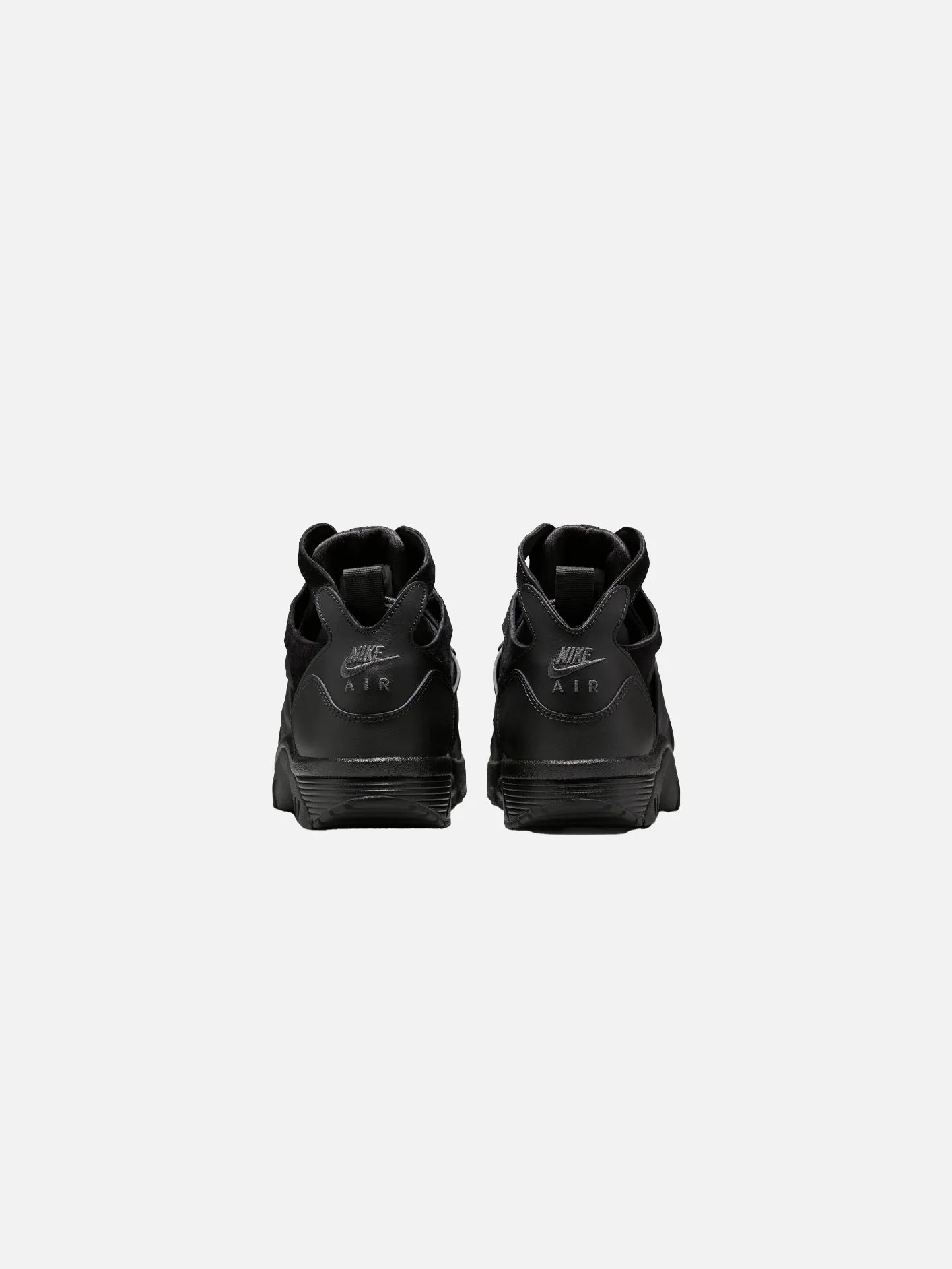 Air Trainer Huarache "Triple Black"