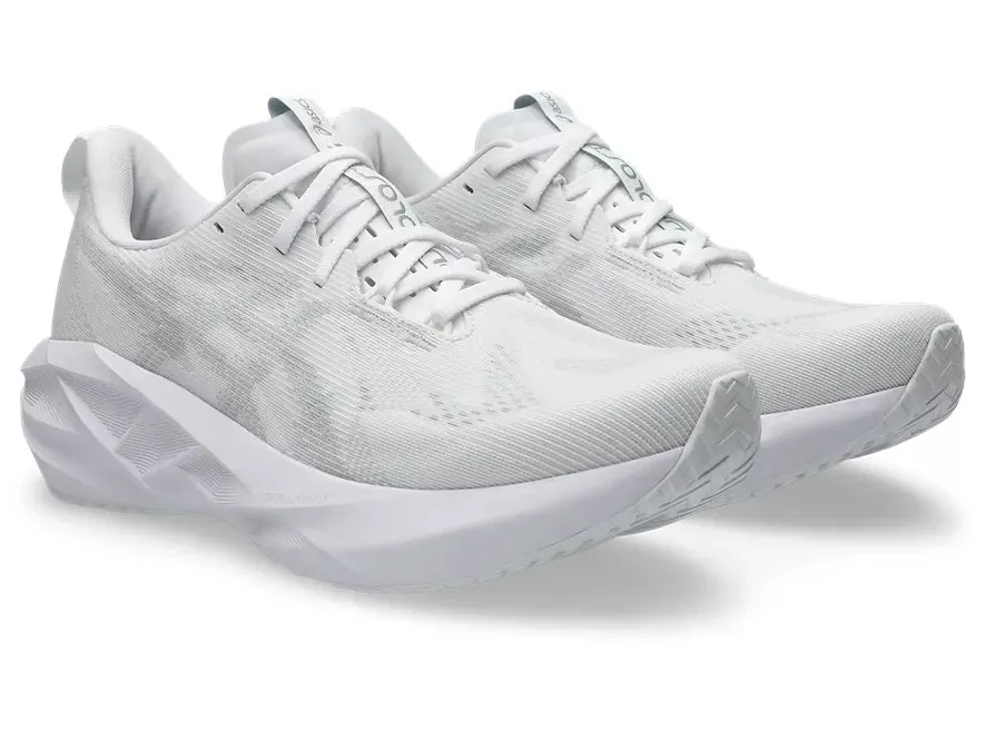 Asics | Novablast 5 | Men's | White/Piedmont Grey