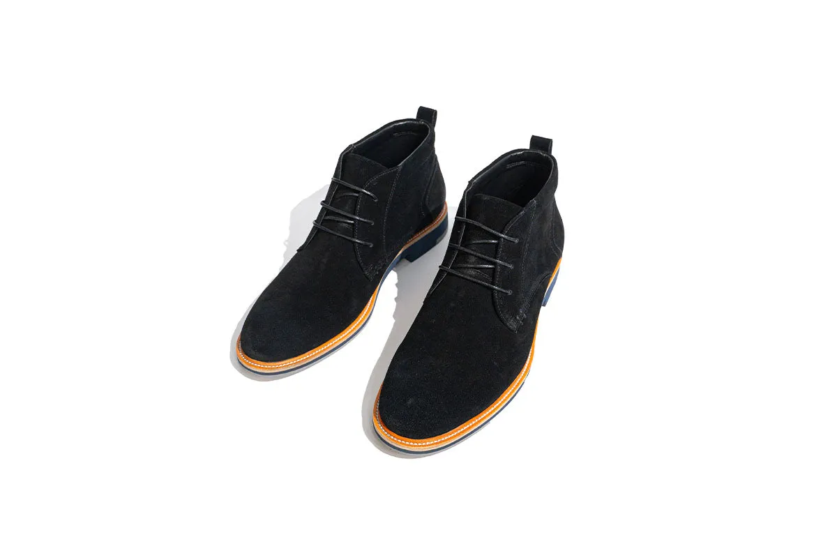 Belvoir Suede Chukka Boot - Black
