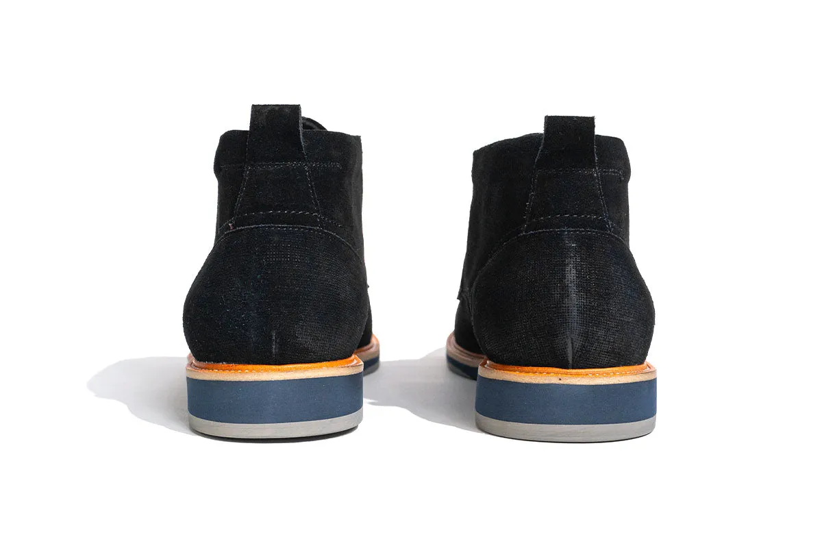 Belvoir Suede Chukka Boot - Black
