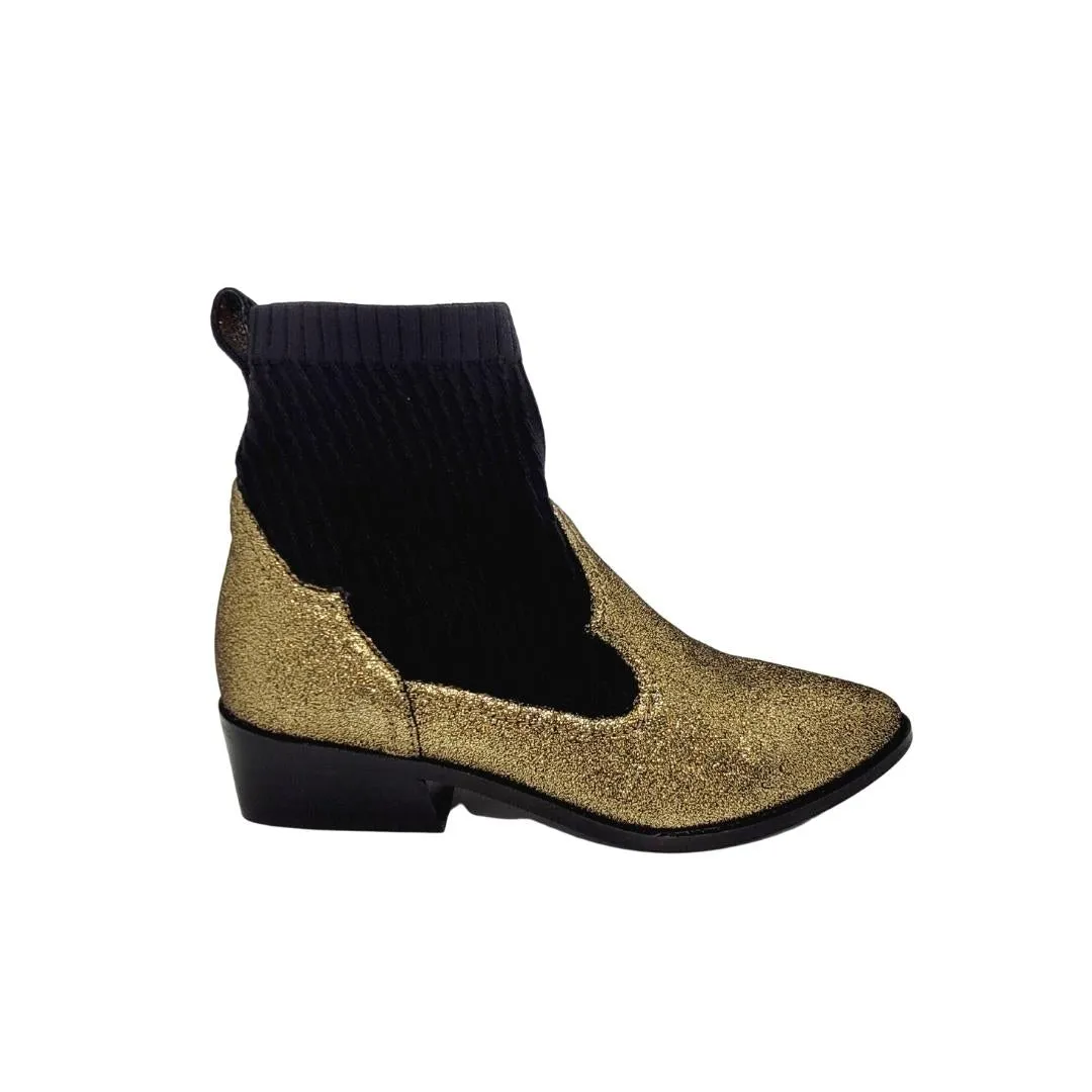 CECELIA  NEW YORK Thomas Leather Bootie