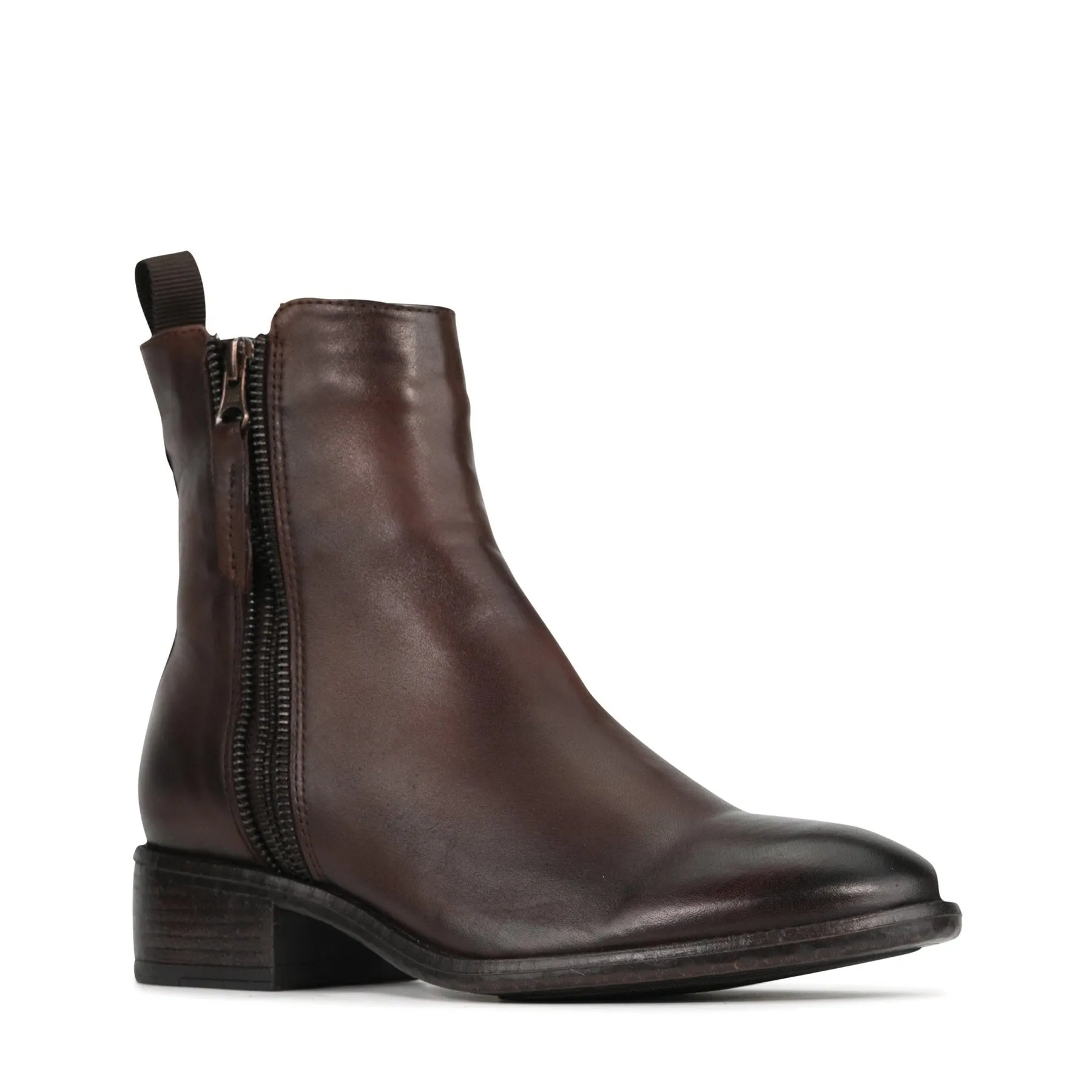 CELI LEATHER ANKLE BOOT