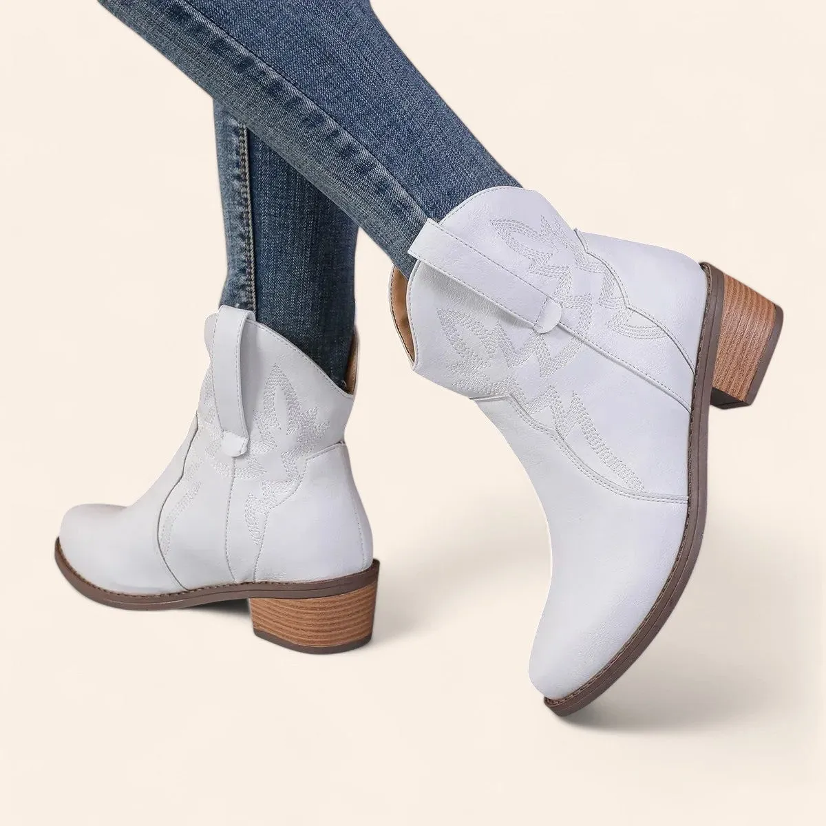 Classic white cowboy ankle boots - N°11