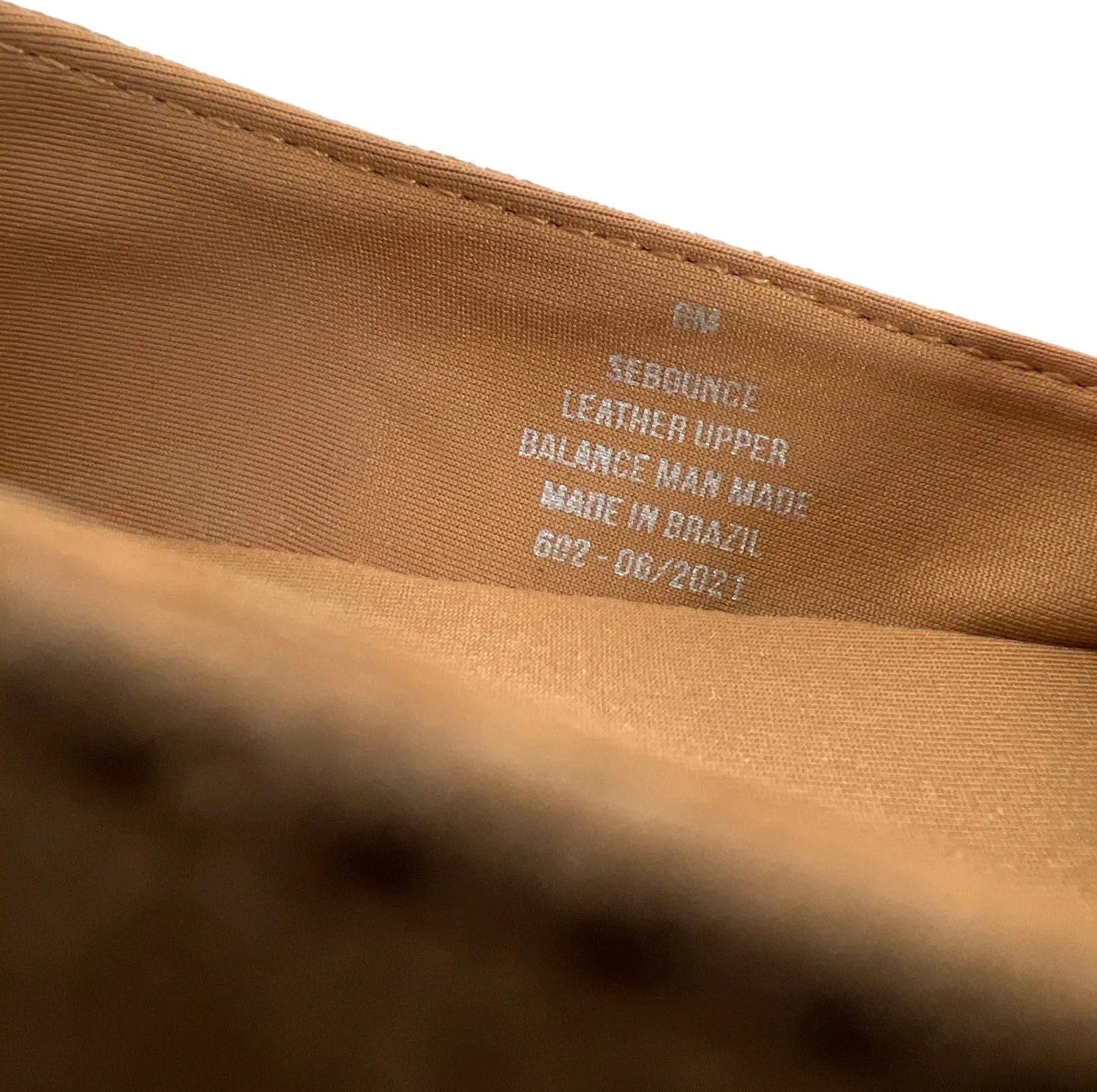 Easy Spirit Women’s Light Brown Suede Bounce Slip On Loafers - 6
