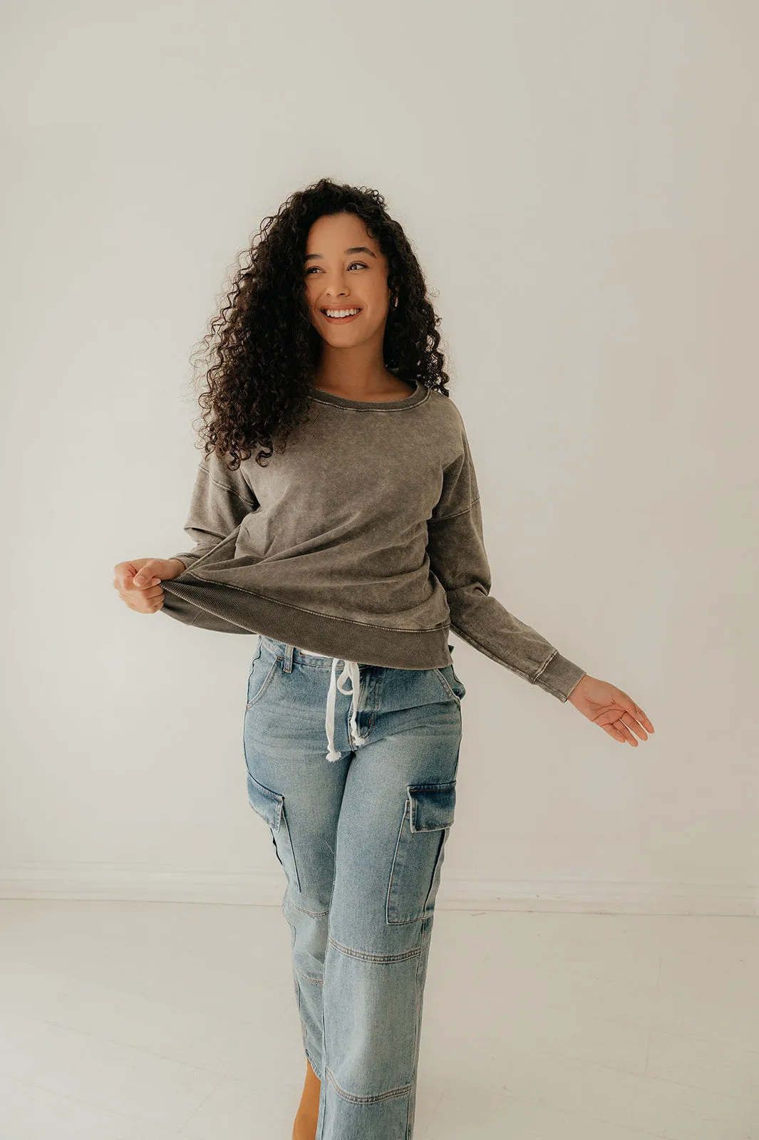 Mia Acid Wash Pullover