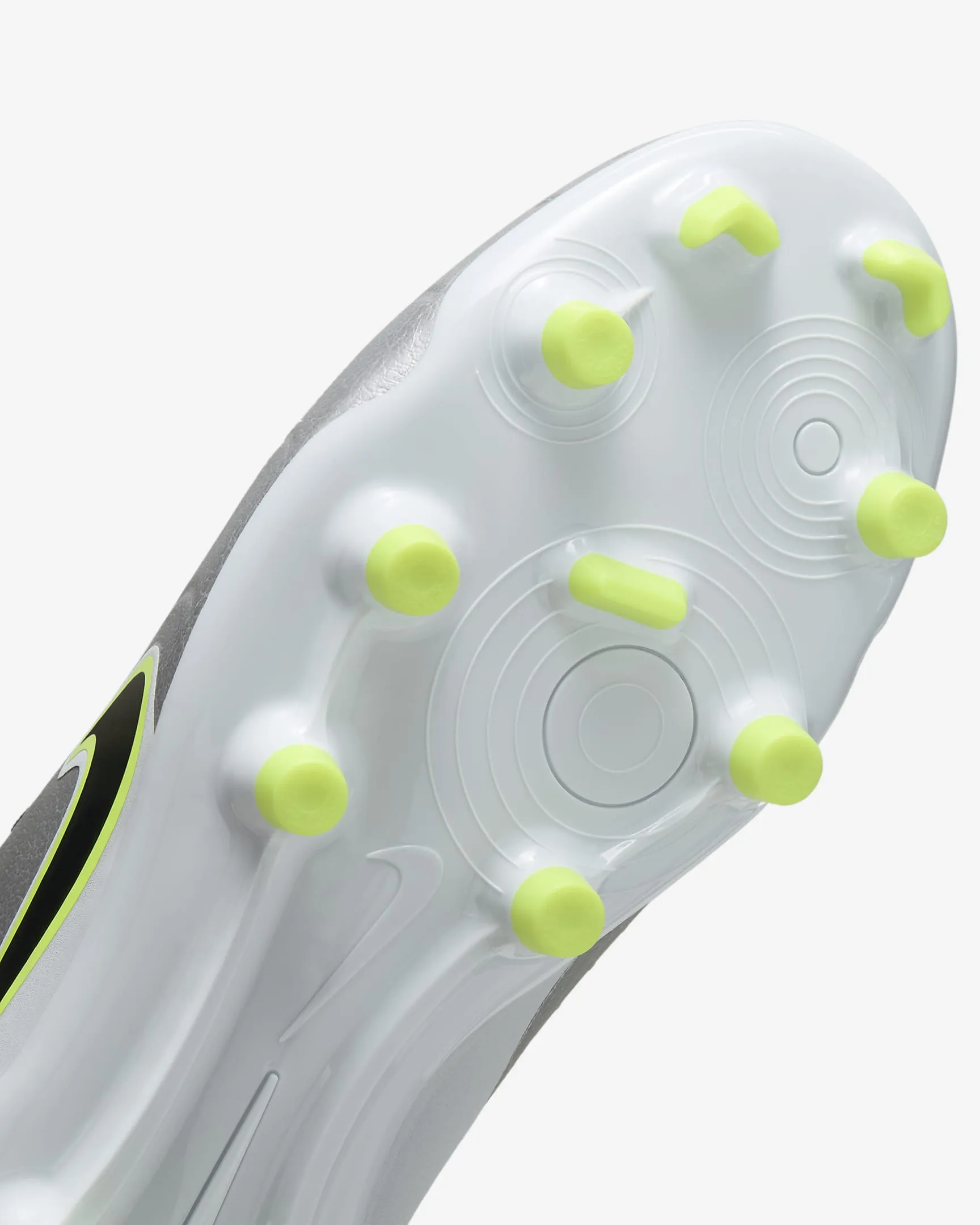Nike Jr. Tiempo Legend 10 Academy Younger/Older Kids' Multi-Ground Low-Top Football Boot