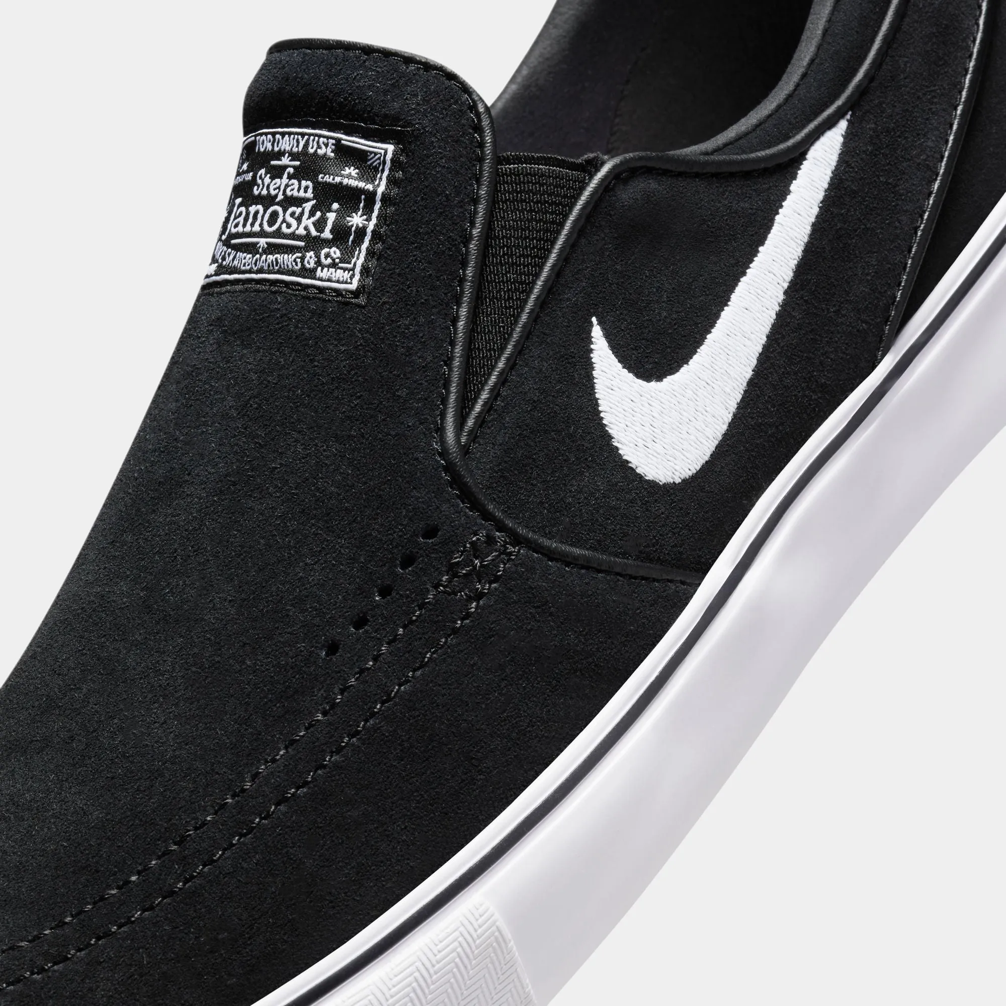 NIKE SB JANOSKI  SLIP - BLACK/WHITE