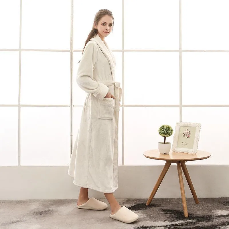 Quinna Long Robe – Luxurious Softness & Elegant Comfort