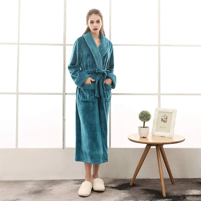 Quinna Long Robe – Luxurious Softness & Elegant Comfort