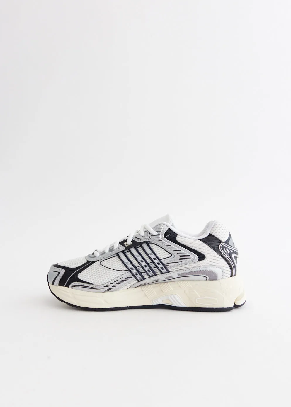 Response CL Sneakers