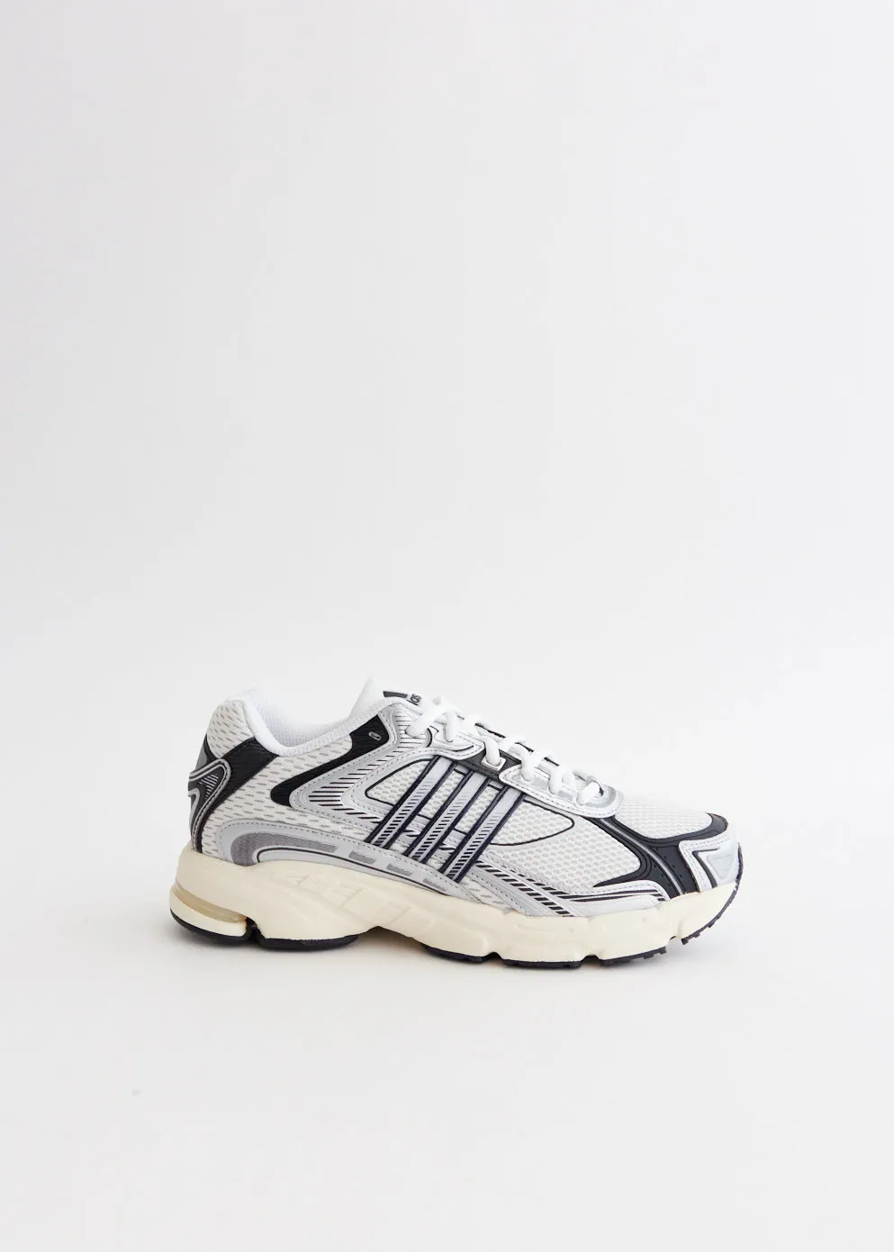 Response CL Sneakers