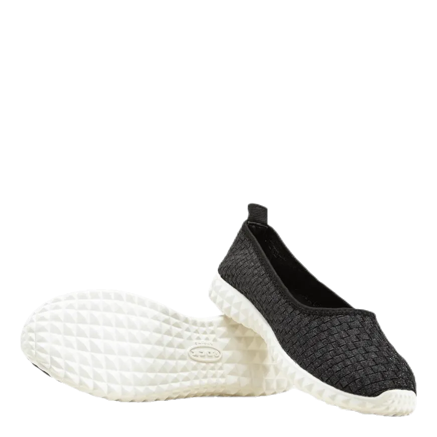 Sanya Black