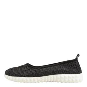 Sanya Black
