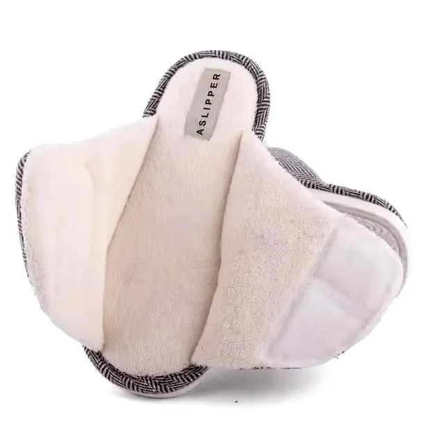 Unisex Faux Fur Lined Open Toe Slippers – Soft & Non-Slip