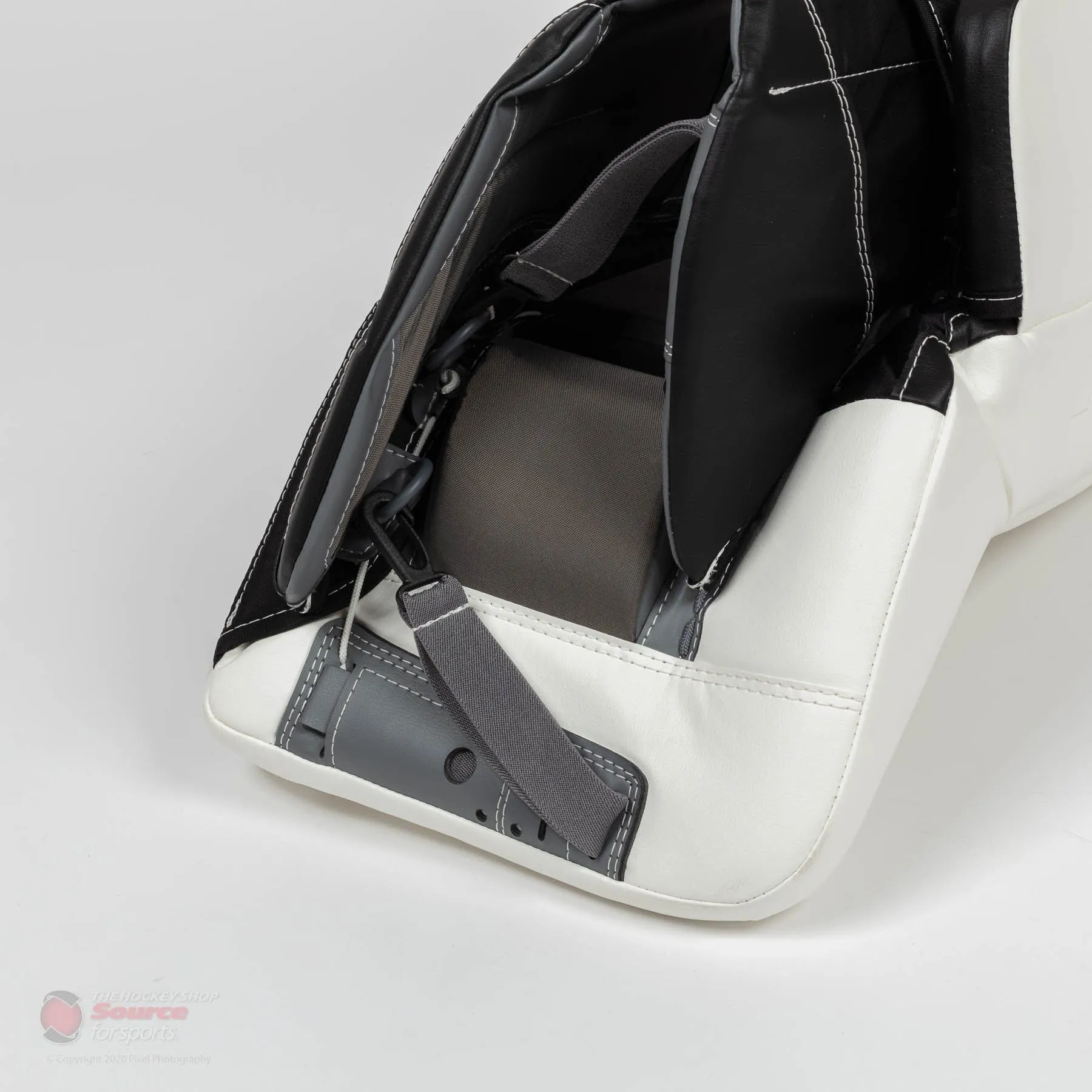 Warrior Ritual G5 SR  Senior Goalie Leg Pads