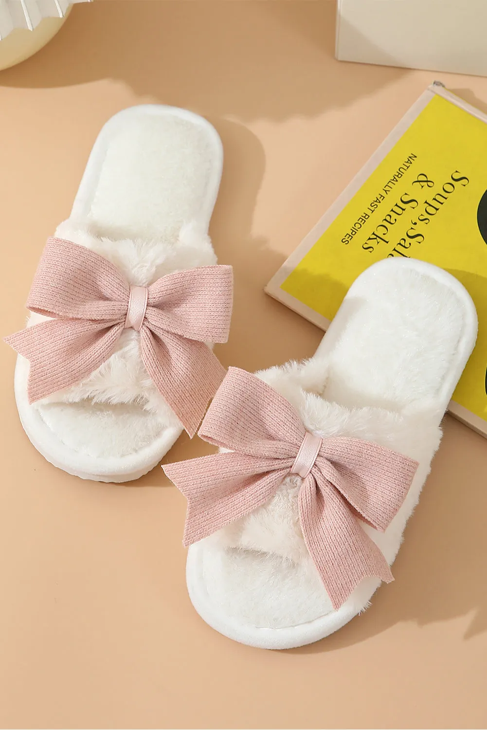 White Cute Bowknot Fluffy Slippers
