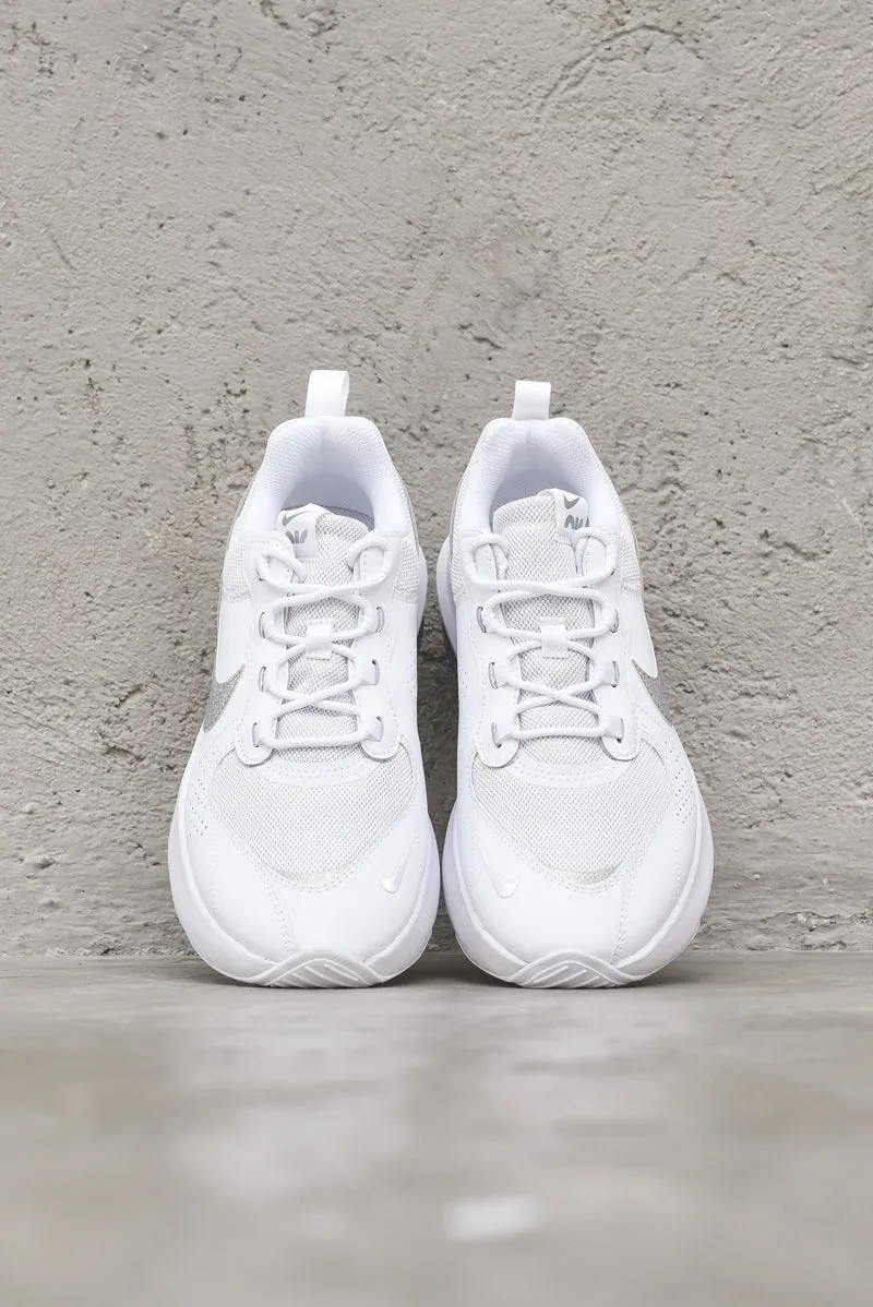 Wmns NIke Air Max Verona - White/Silver