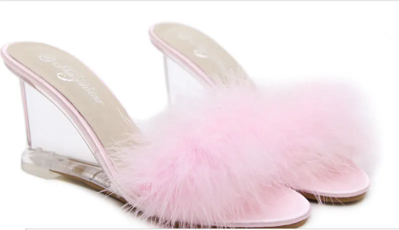 Women's Simple Wedge Heel Sandal With One-button