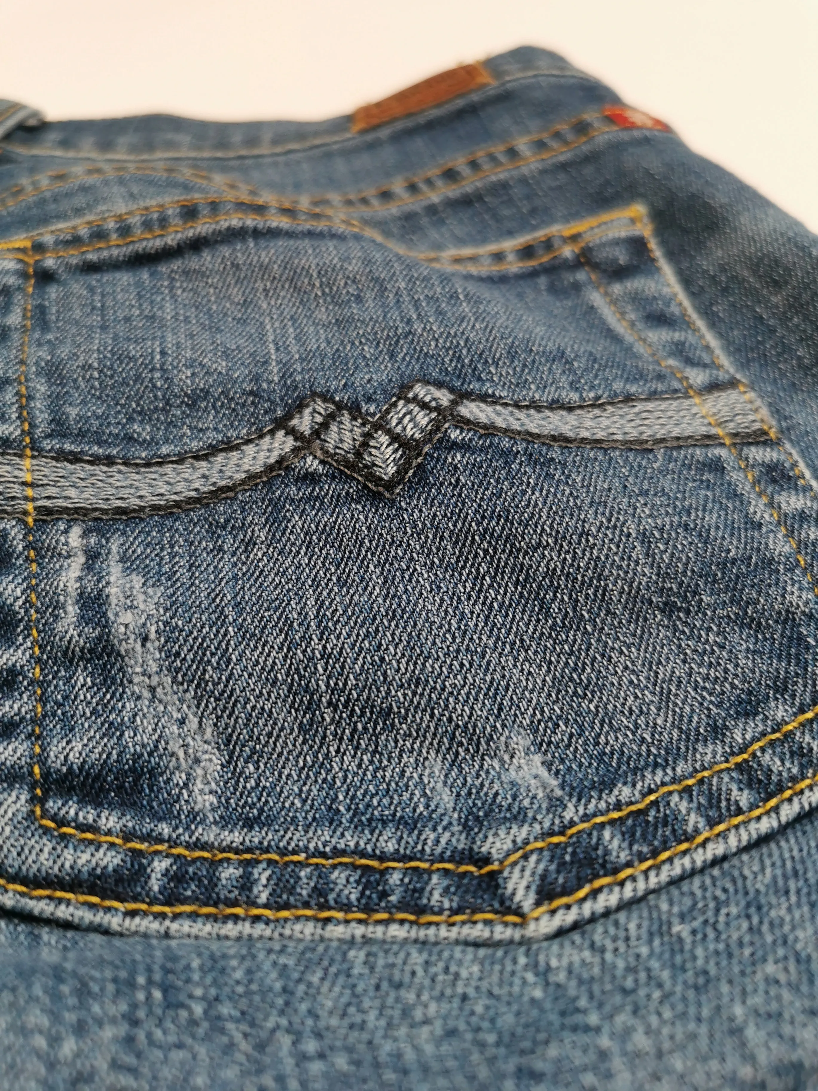 WOMENS SIZE 10/30 - LUCKY BRAND, Sweet n Low, Boot-cut Jeans EUC B17
