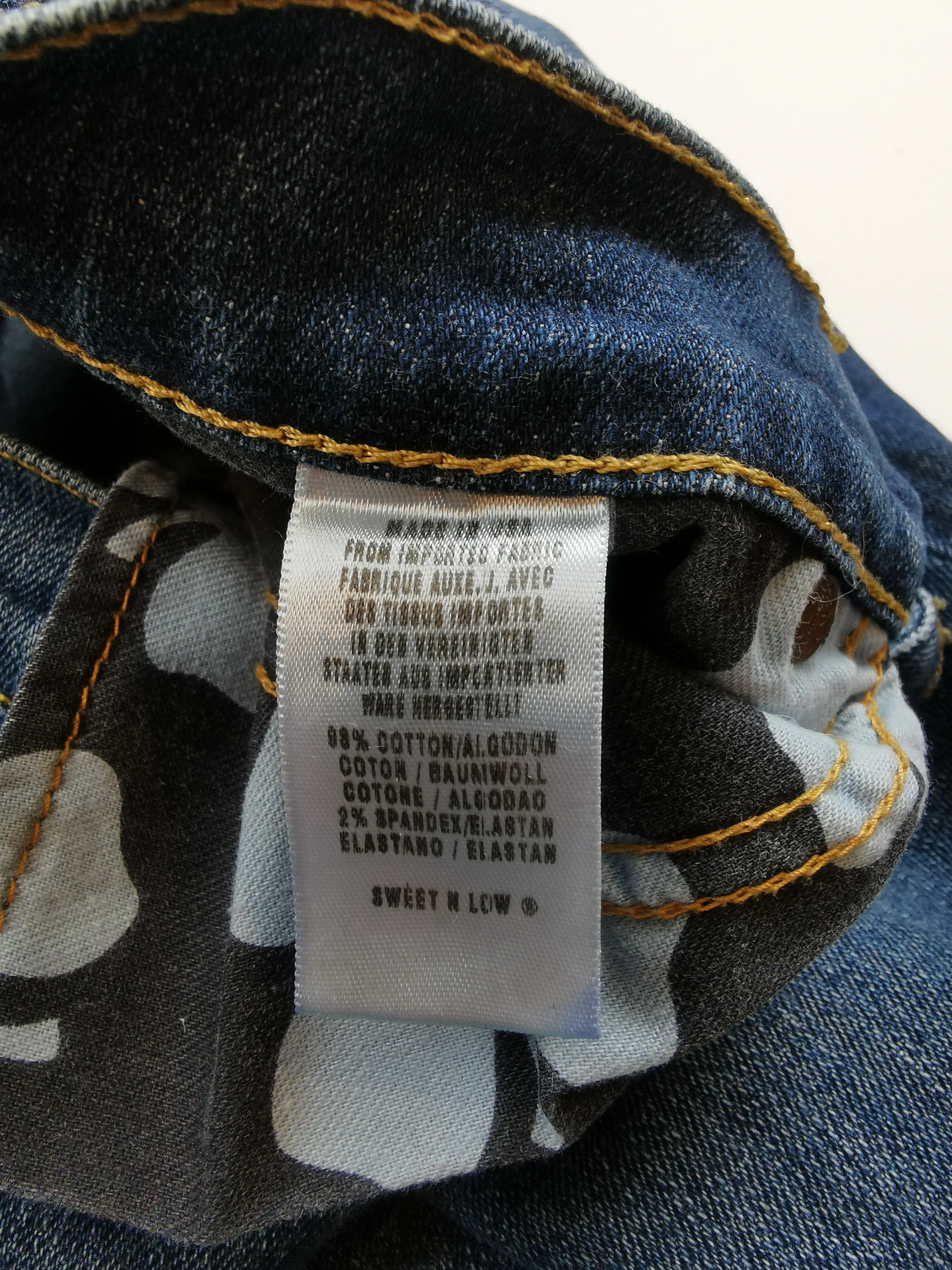 WOMENS SIZE 10/30 - LUCKY BRAND, Sweet n Low, Boot-cut Jeans EUC B17